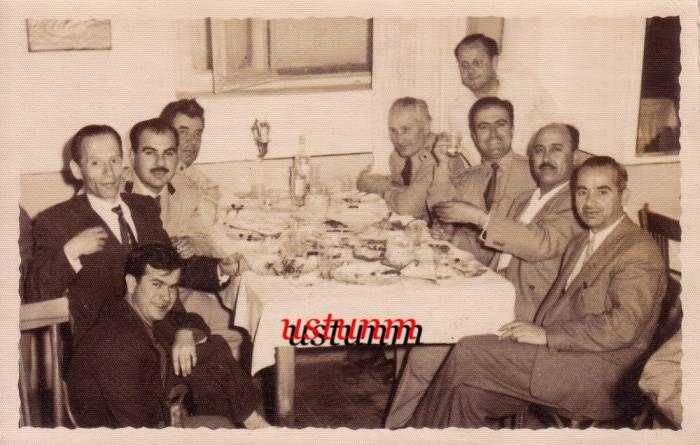 1960'lar Yıllarından Bir Dost Meclisi